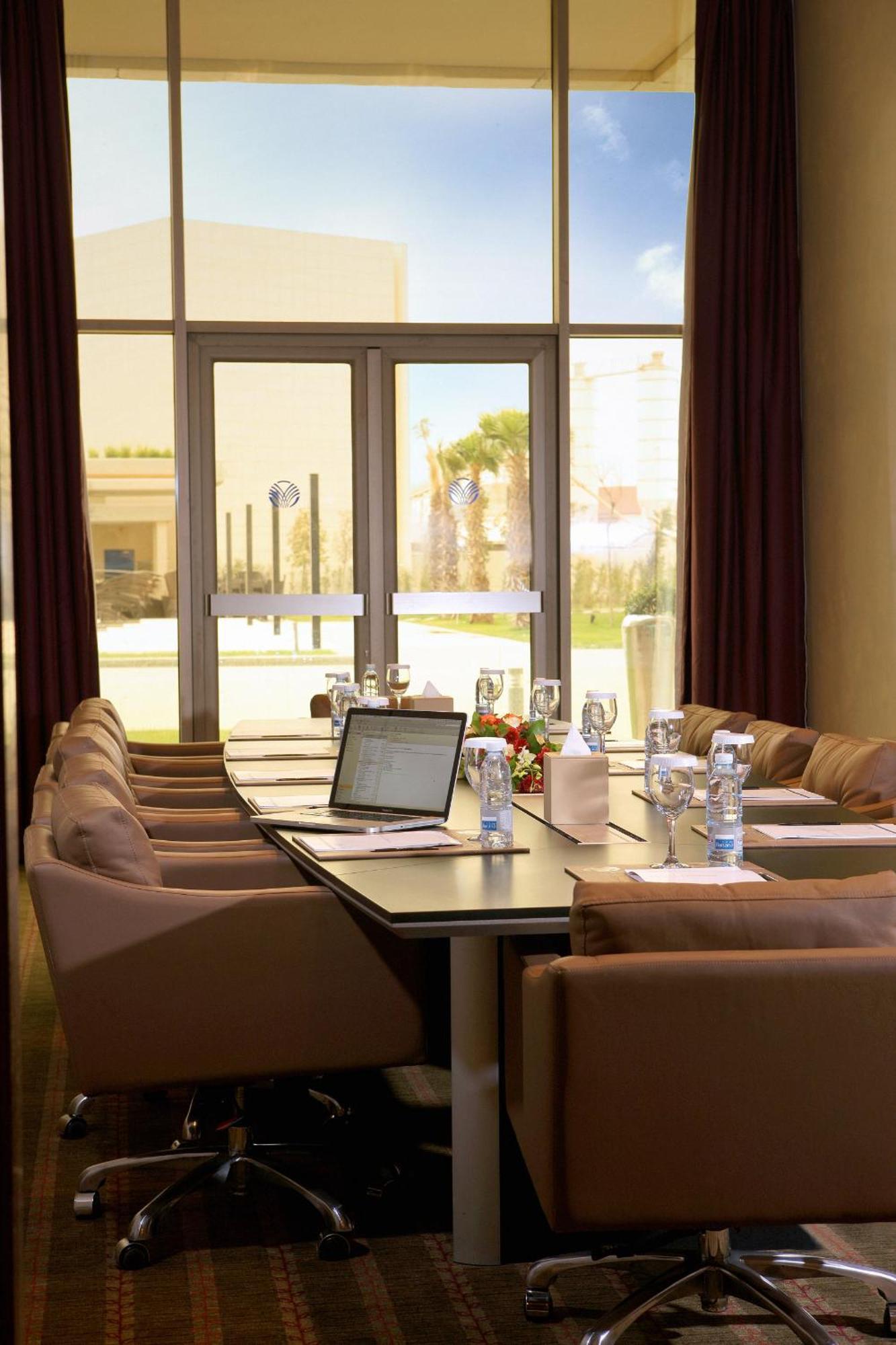 ホテル Erbil Rotana エクステリア 写真